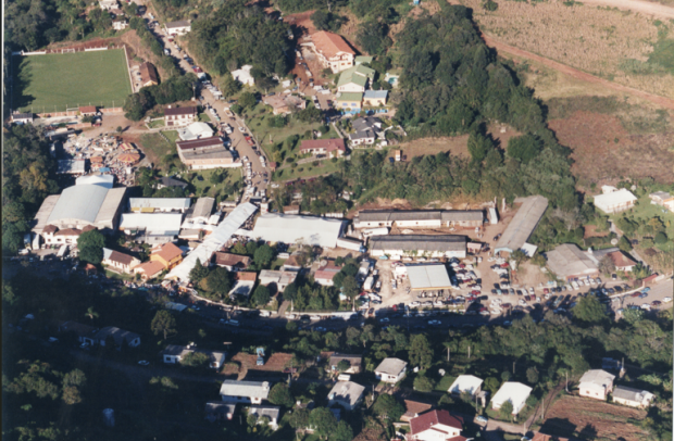 AÉREA POR VOLTA DOS ANOS 2000, DURANTE UMA KARTOFFELFEST